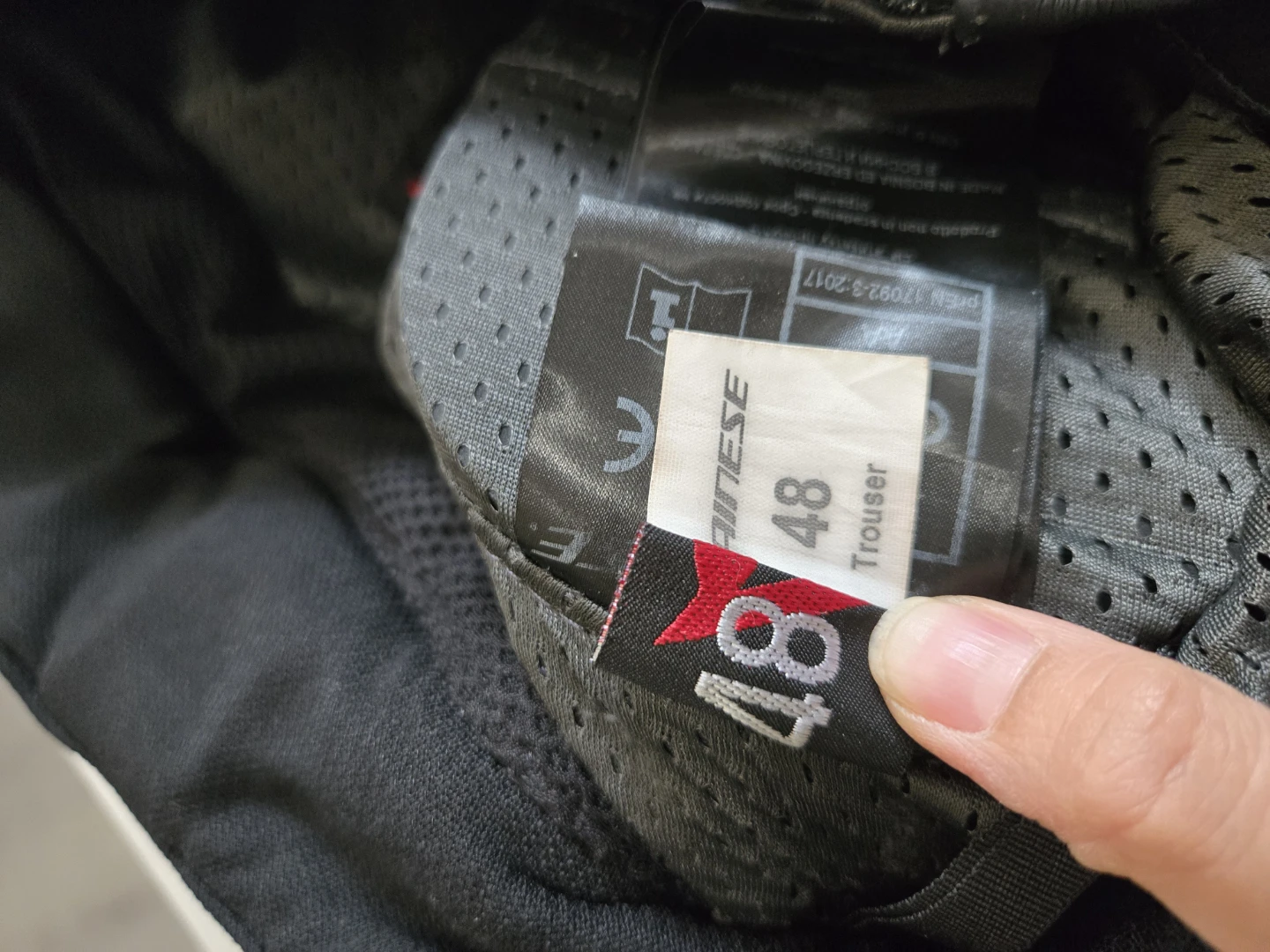 Dainese Leather Motorcycle Racing Pants - photo 4