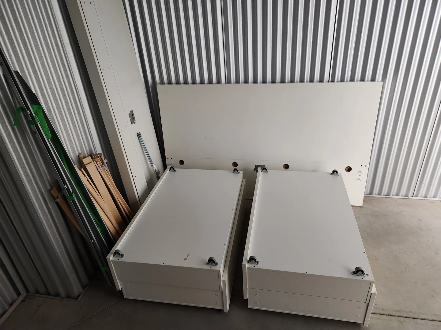 🇨🇦 Ikea Queen Storage bedframe with 4 drawers - photo 3