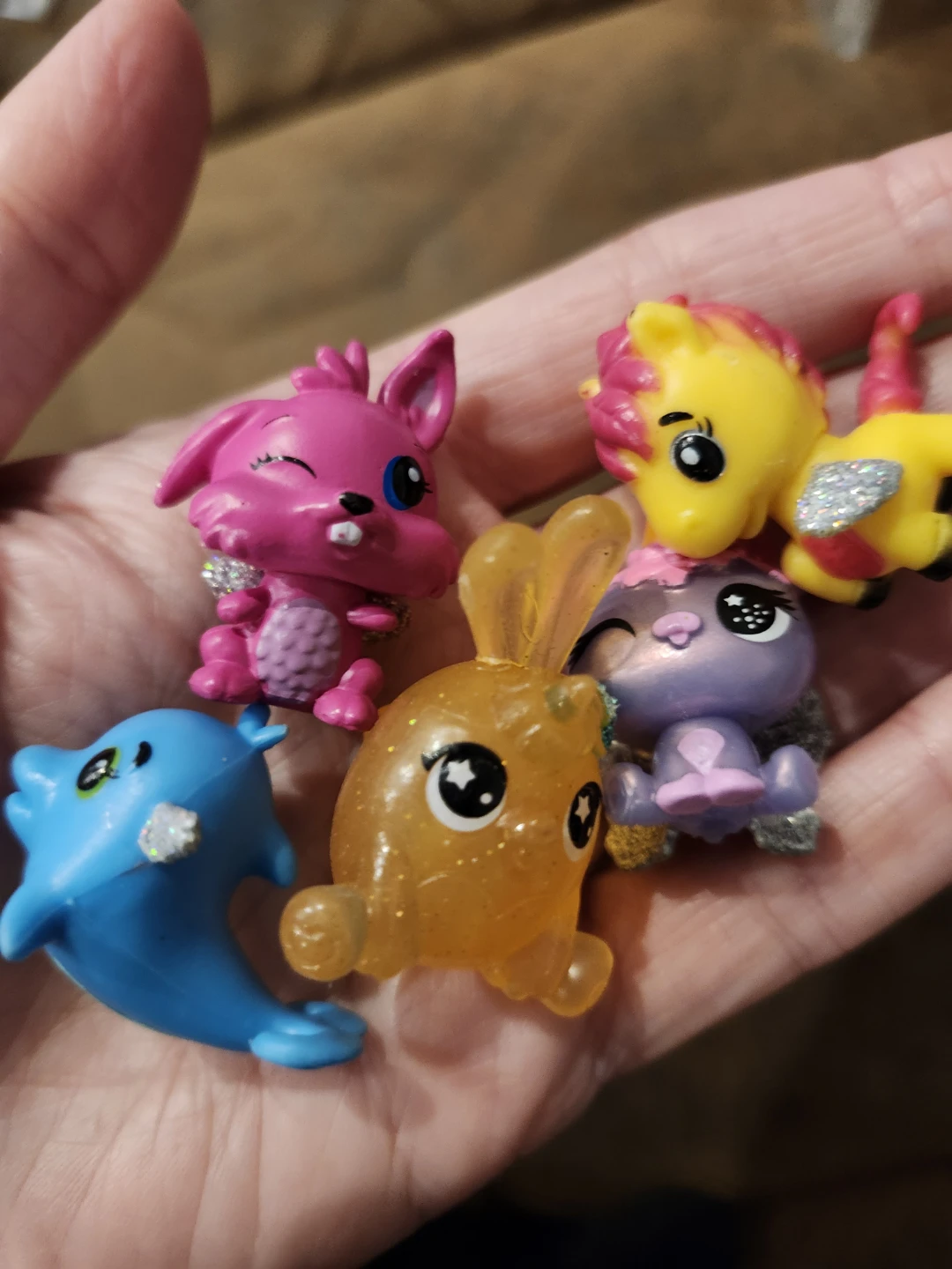 $5 mini hatchimals