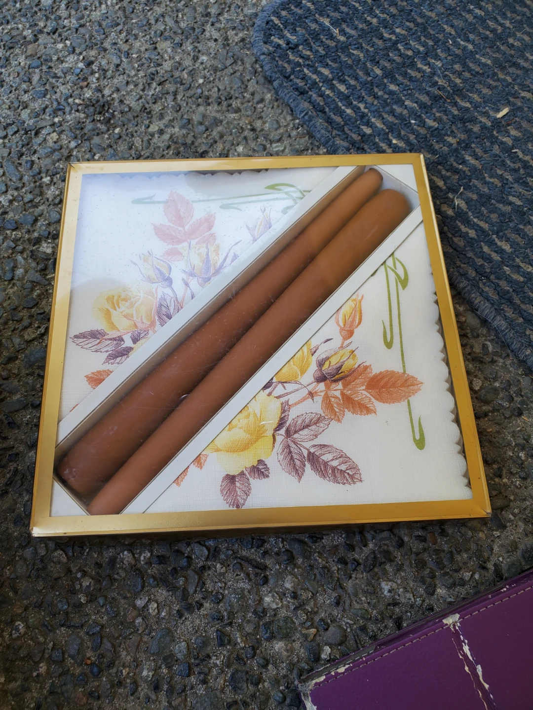 Vintage Candle/ Napkin set