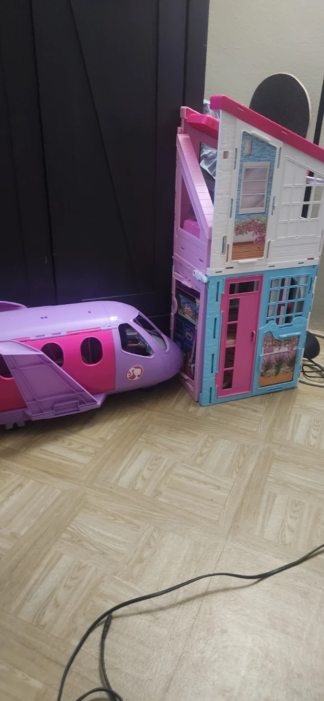Barbie Doll House and Airplane Playset