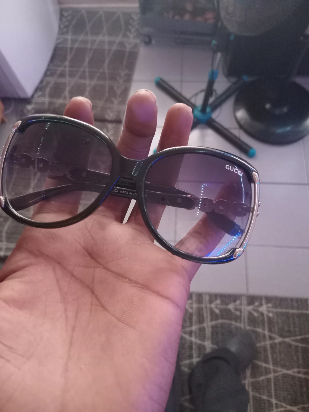 Gucci sunglasses