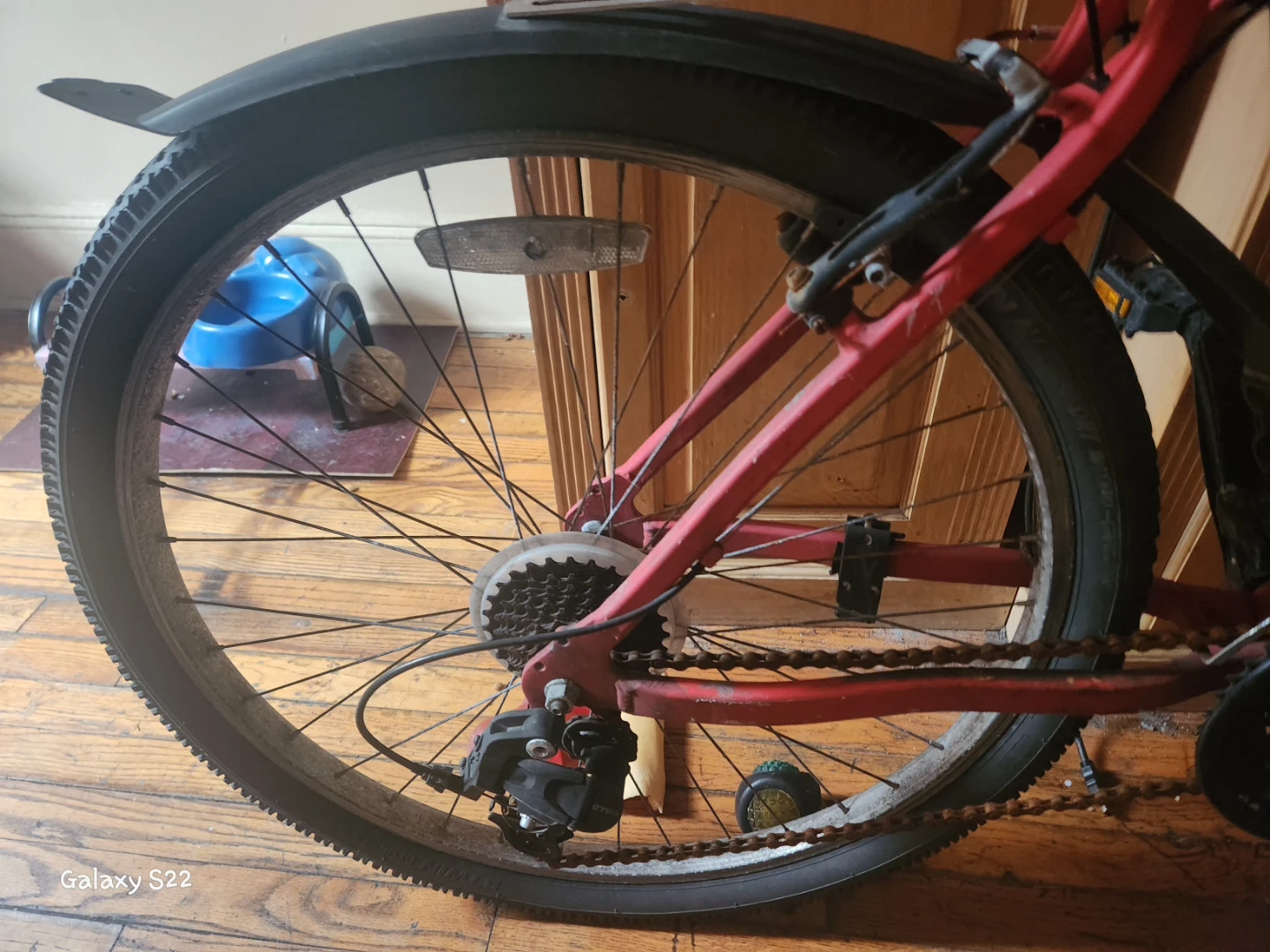 Red Rockrider ST 50 Mountain Bike (for parts or repair) - photo 3