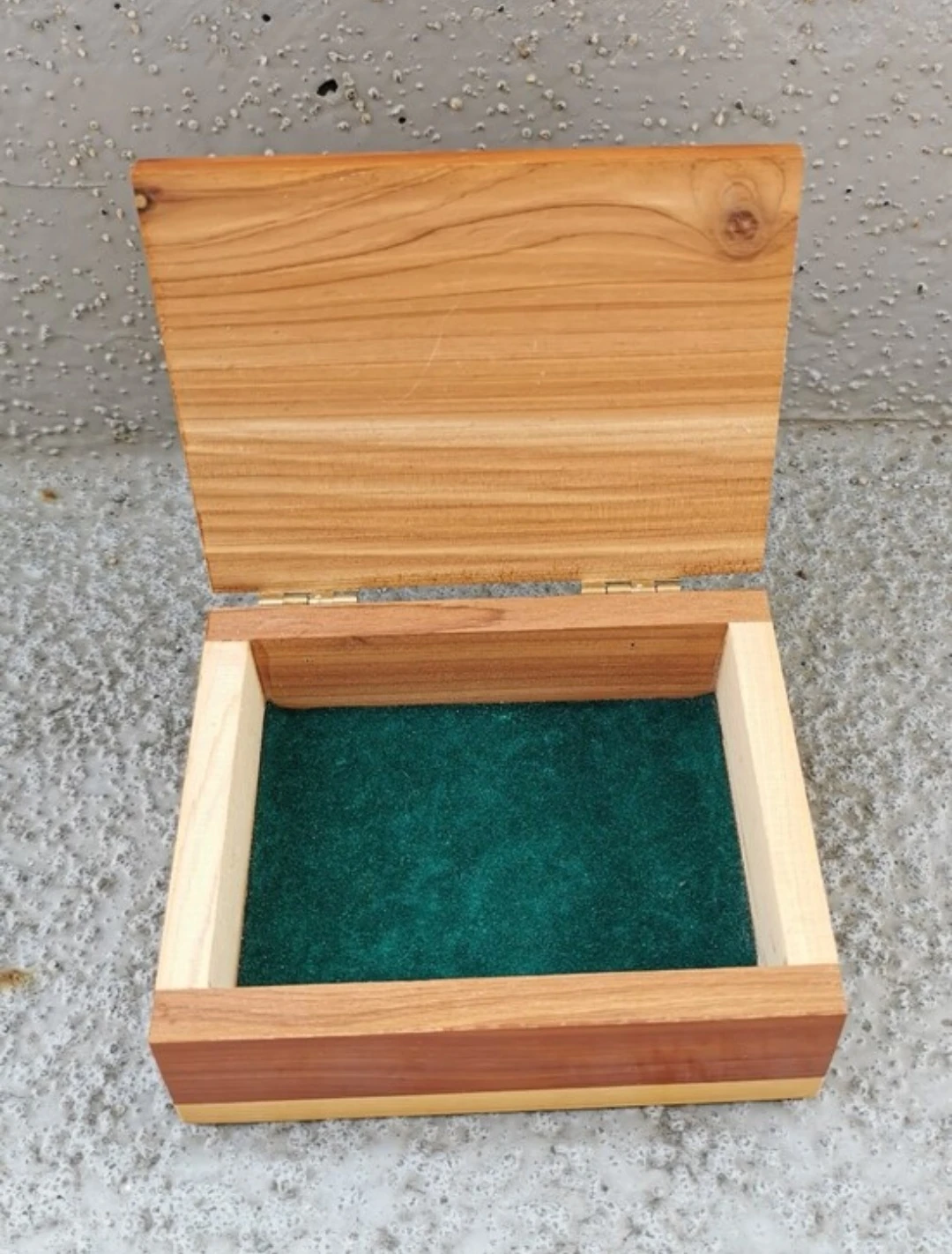 Vintage Indigenous Cedar Keepsake Box Orca Artist Signed - photo 3