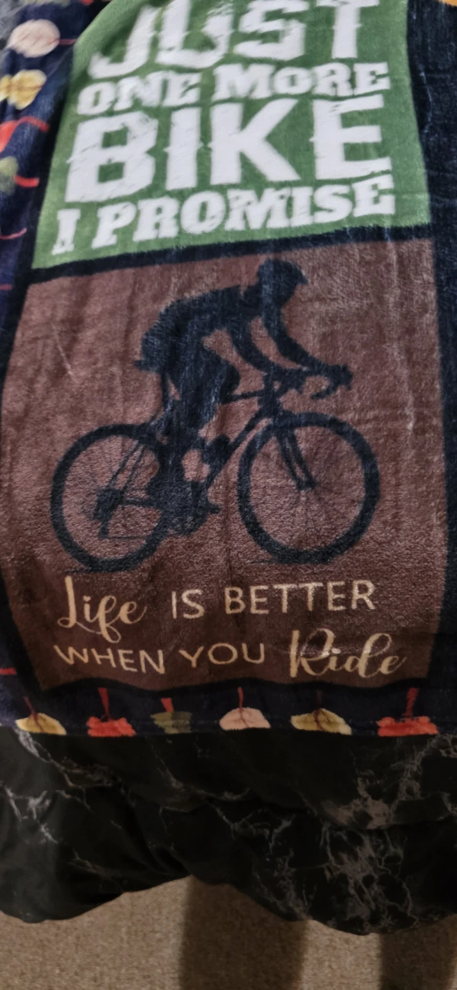 Bicycle Themed Fleece Blanket - photo 2