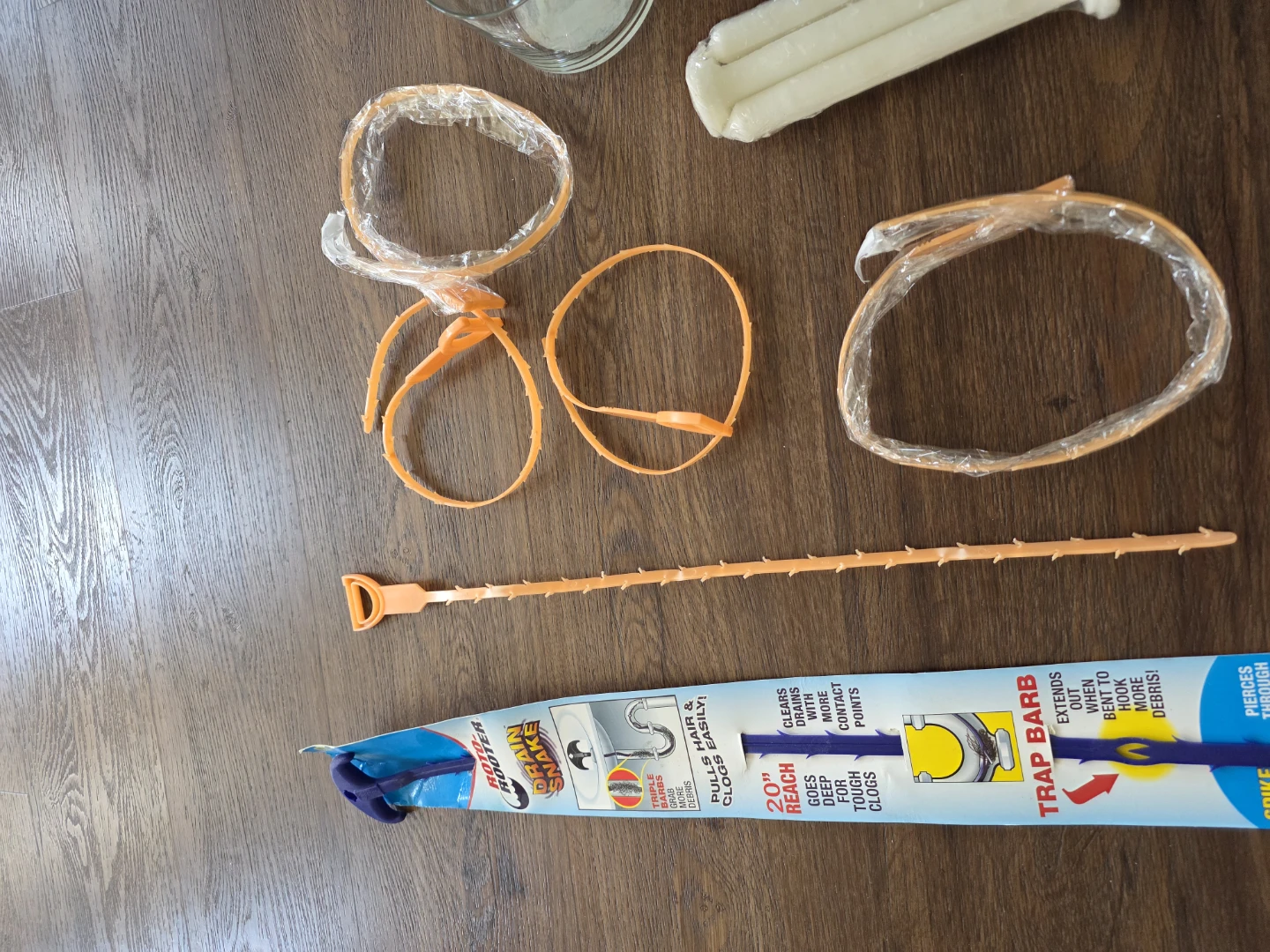 $1 household items - photo 2