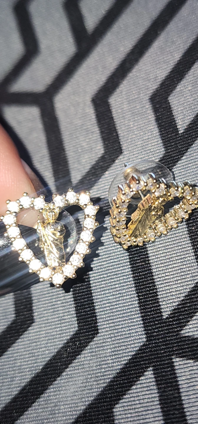 Heart Shaped St. Jude gold plated Earrings - photo 3