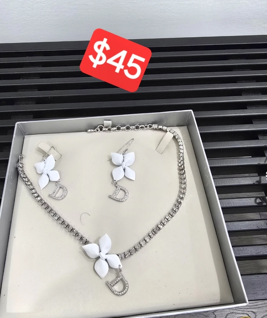 Christian Dior Necklace and Earrings Set - photo 2