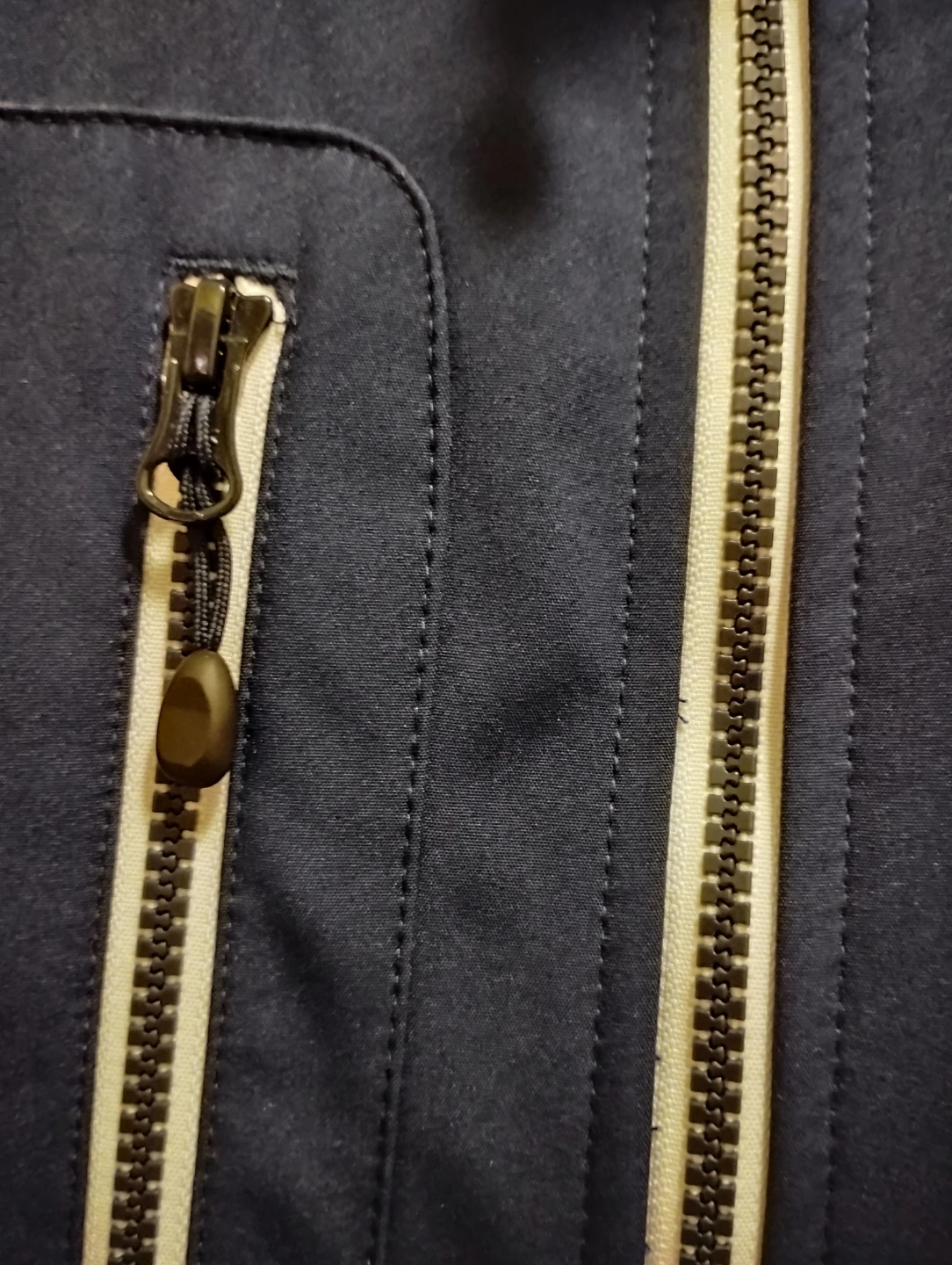 XL IG Wealth Management Softshell Fall Jacket - photo 3