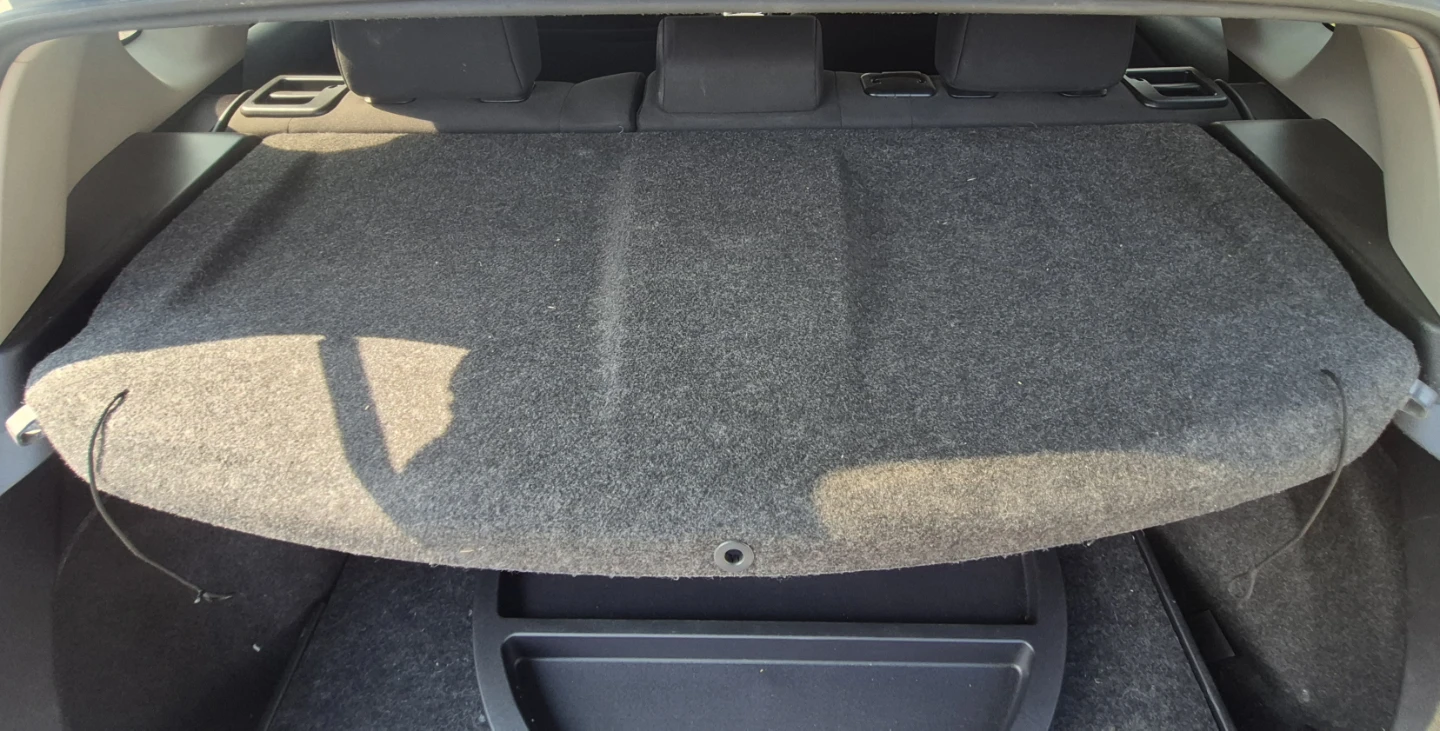Package Tray - Toyota Corolla IM 2017