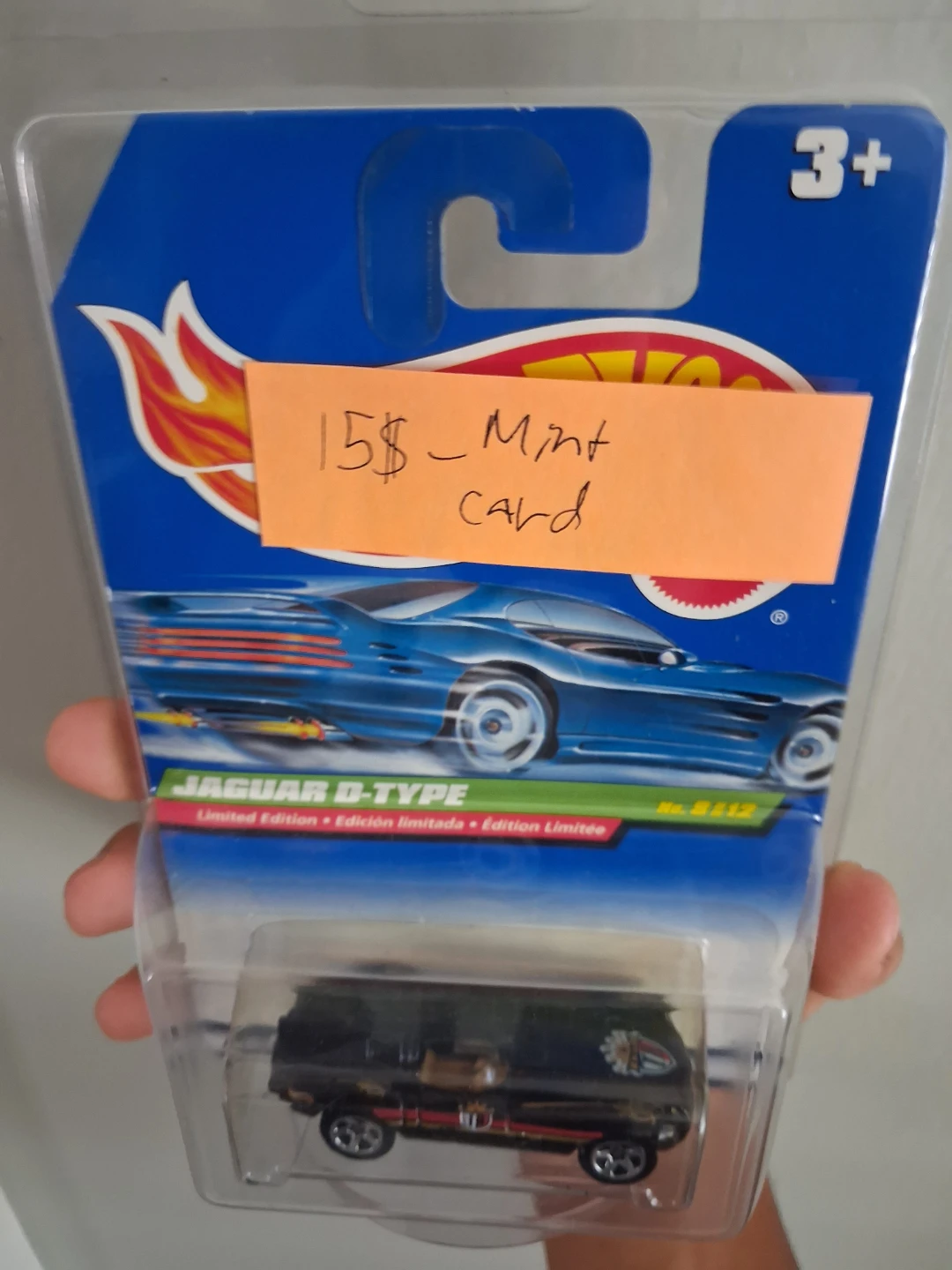 Hot Wheels Jaguar D-Type Limited Edition - photo 2