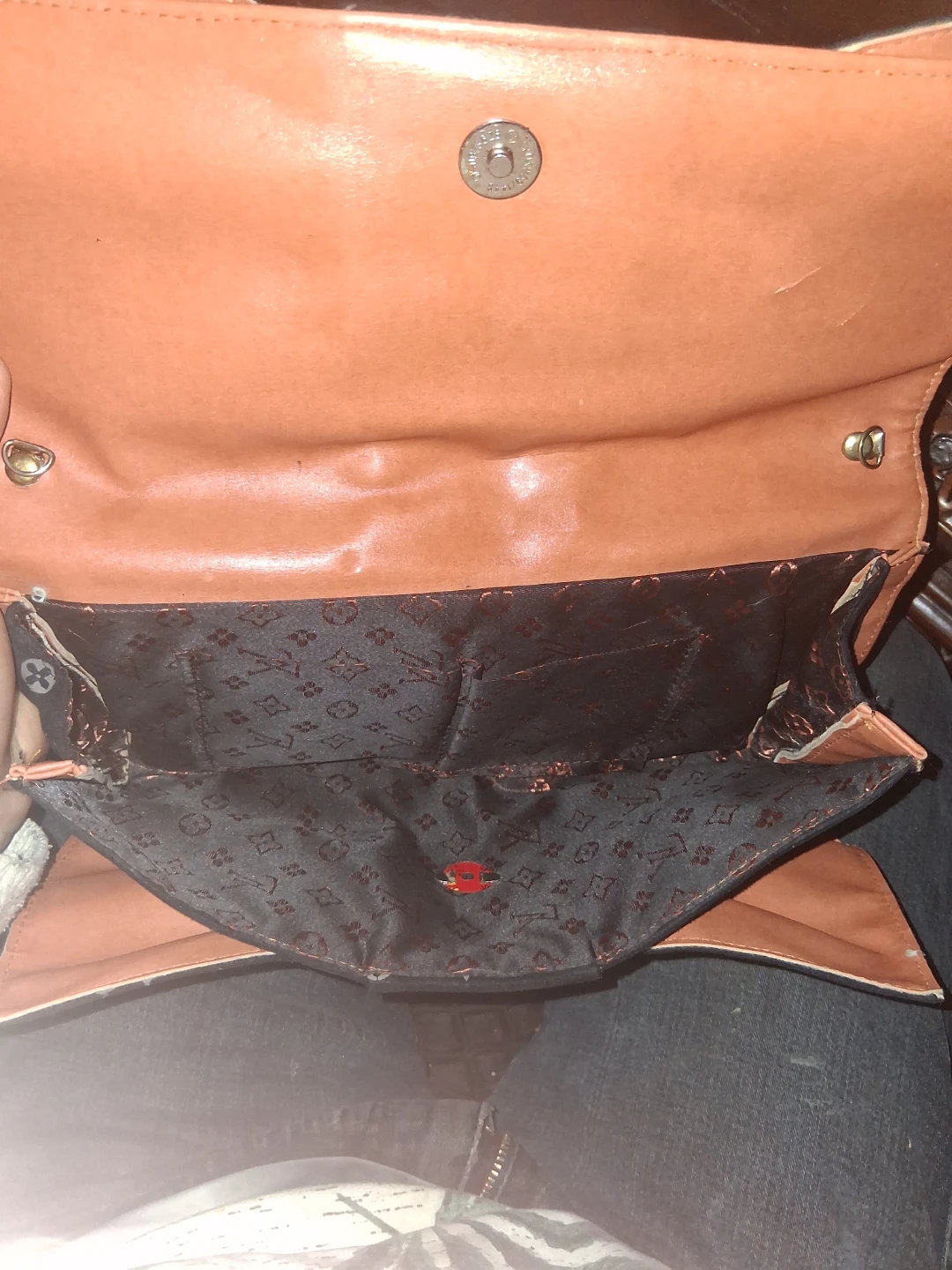 Louis Vuitton Monogram Clutch - photo 2
