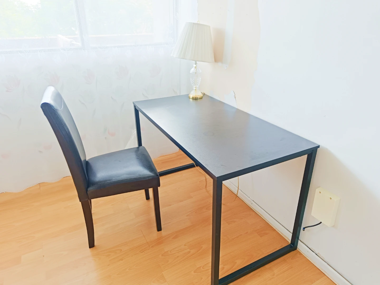 Black Desk Table with Leather Chair