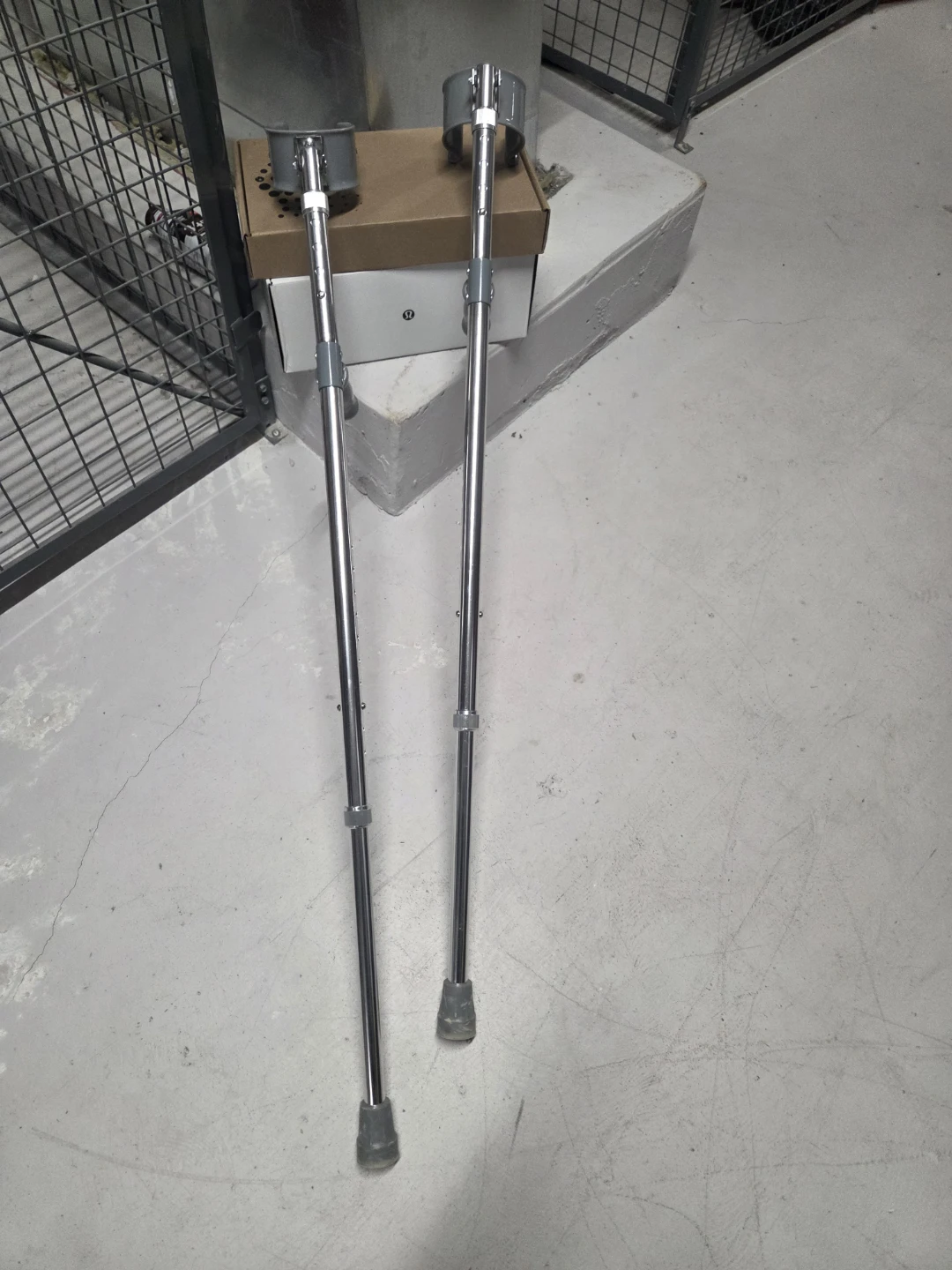 Adjustable Crutches - photo 4