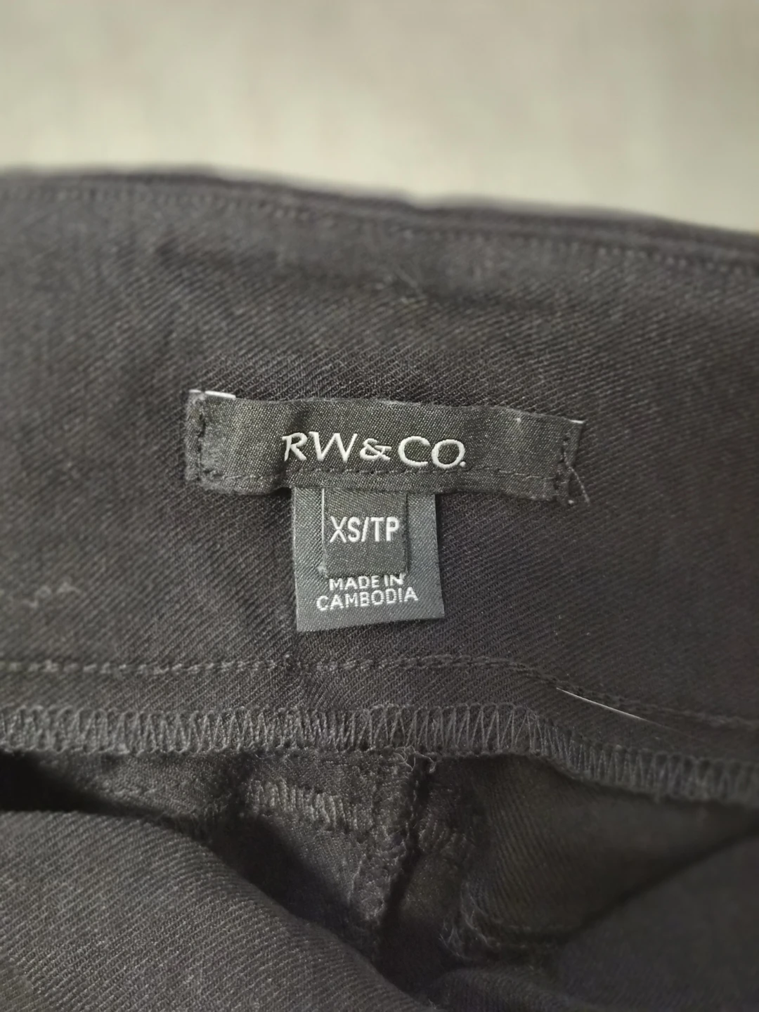 Women's clothes - photo 3