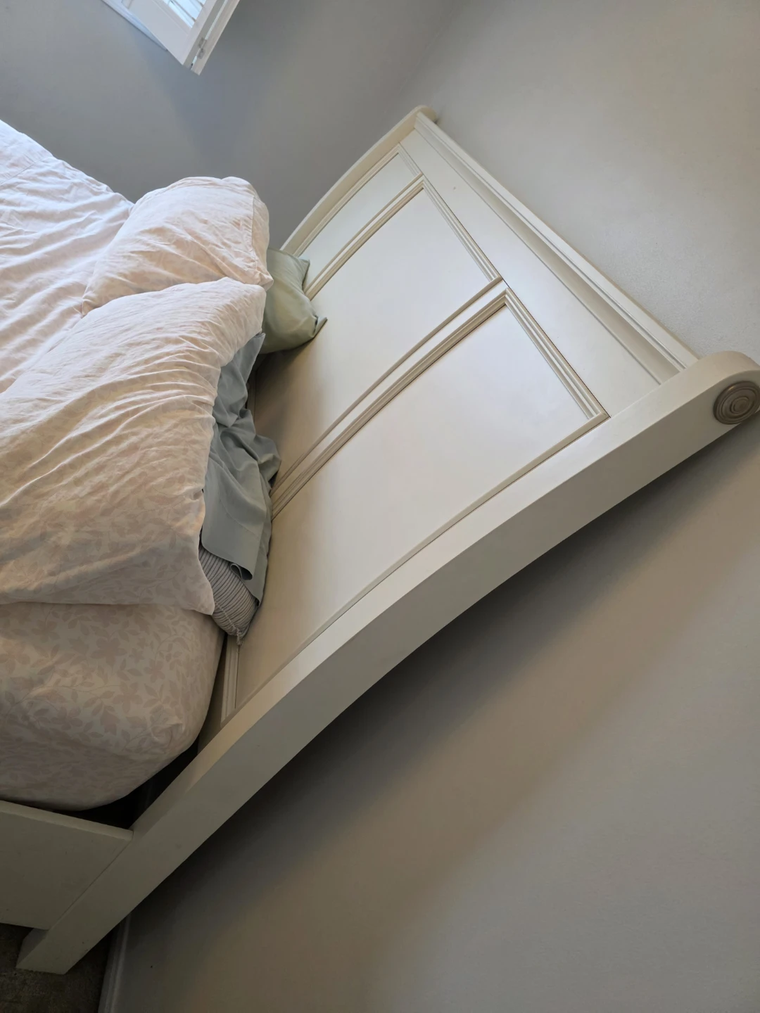 King size bed frame with bottom drawers - photo 2