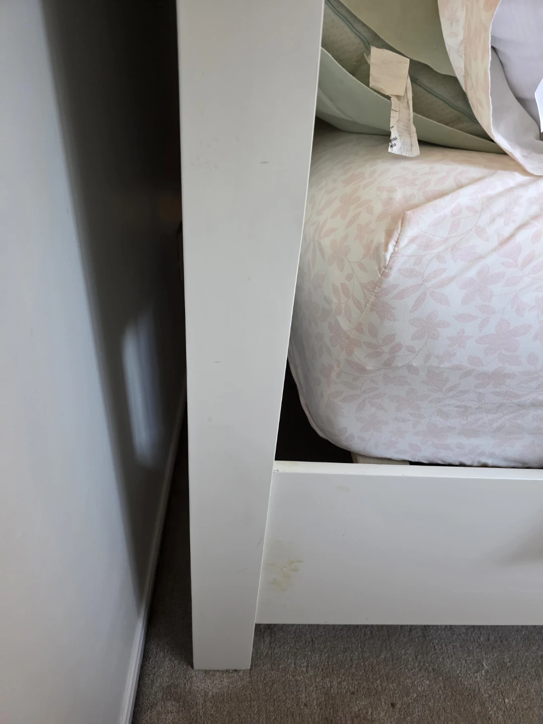 King size bed frame with bottom drawers - photo 5