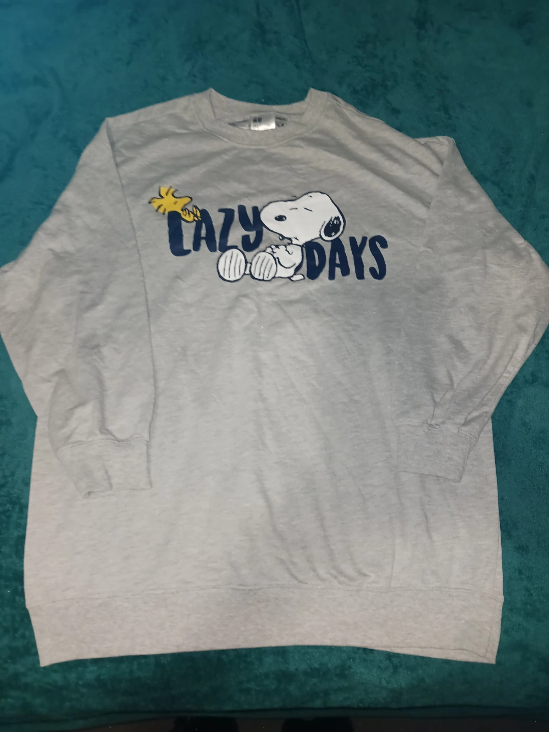 H&M Peanuts Snoopy "Lazy Days" Sweatshirt