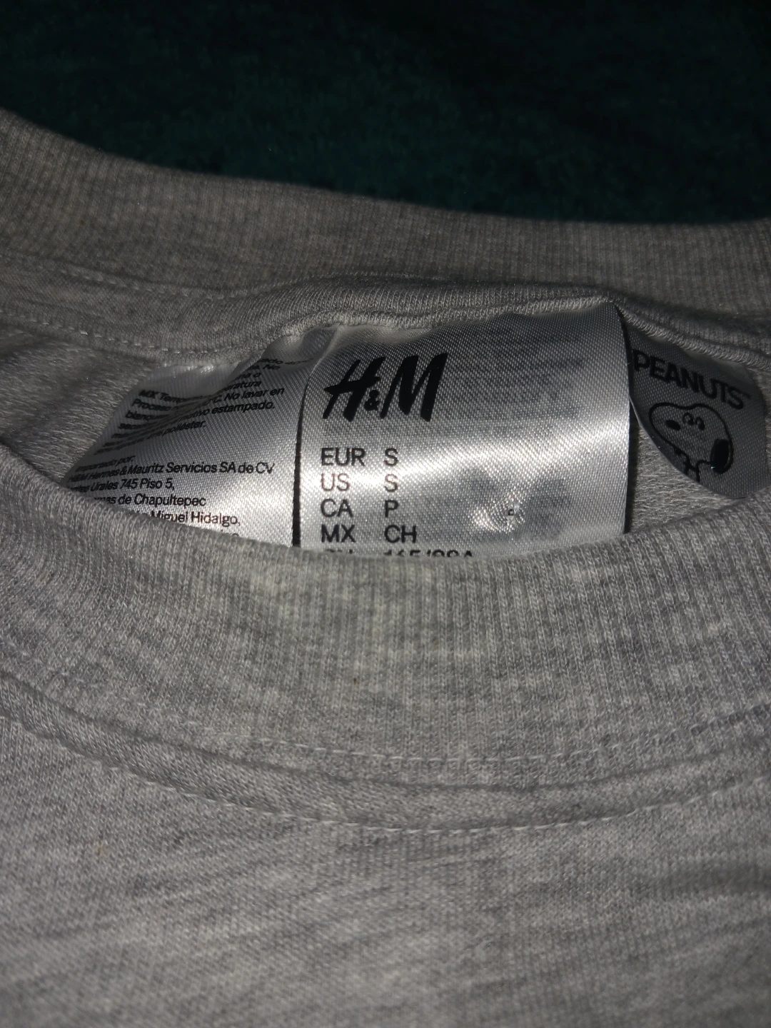 H&M Peanuts Snoopy "Lazy Days" Sweatshirt - photo 2