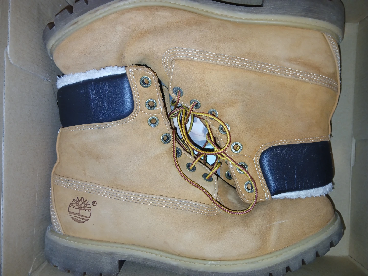 Timberland Premium Waterproof Boots - Size 9.5 - photo 3