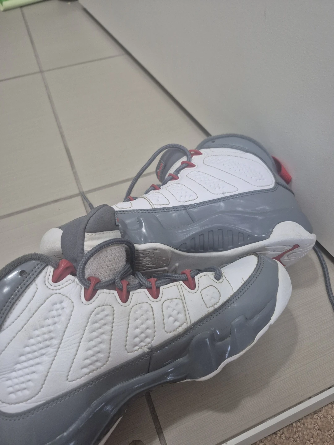 Air Jordan 9 Fire Red - photo 2
