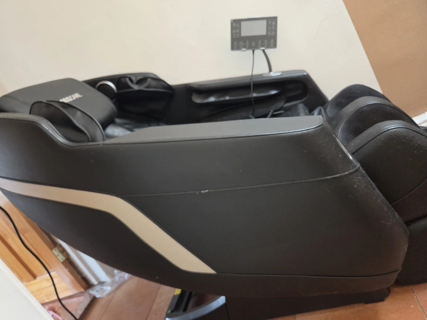 BOSSCARE Full Body Massage Chair - photo 5