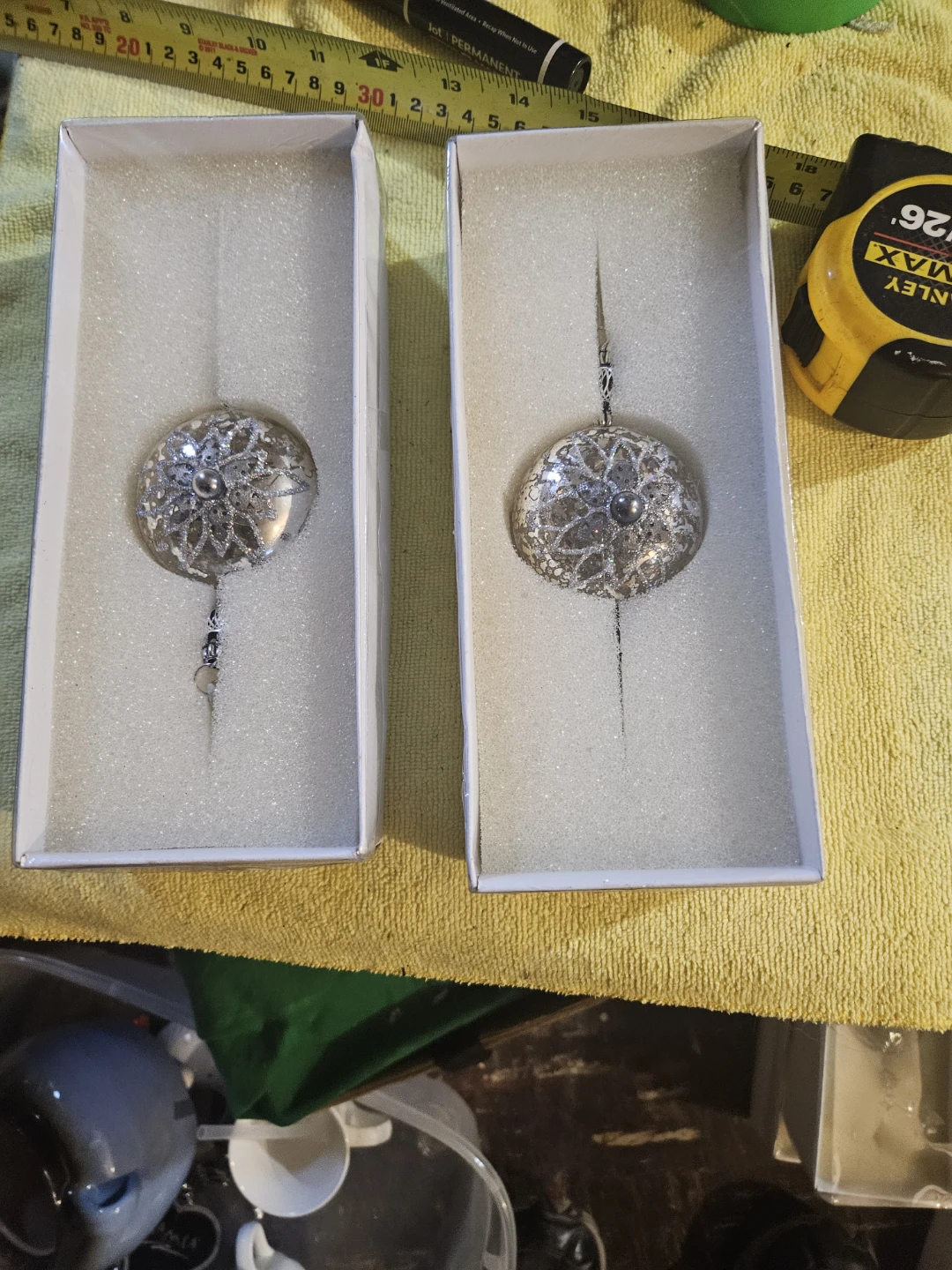 Set of 2 Crystal Snowflake Ornaments - photo 4
