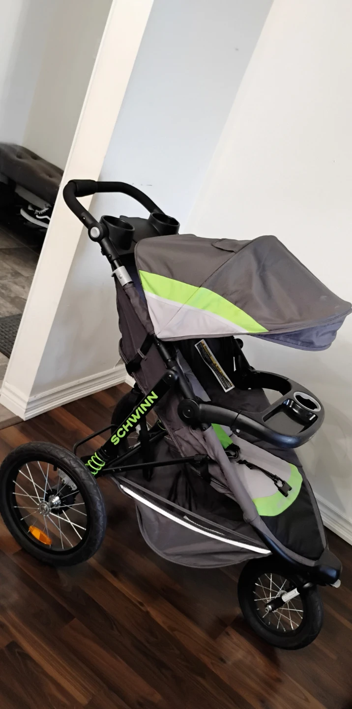 Schwinn Jogging Stroller - photo 2