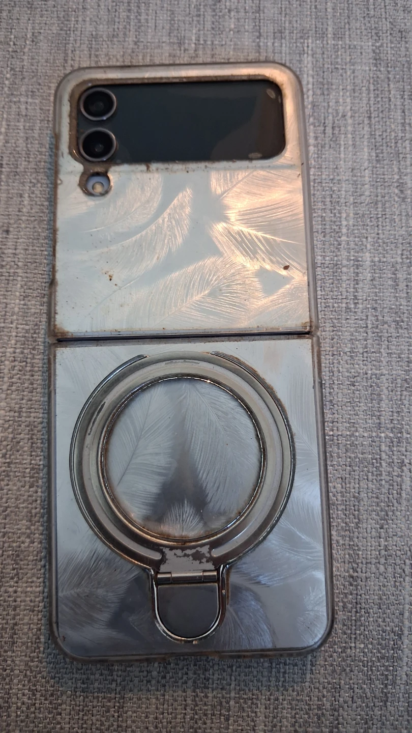 Samsung Galaxy Z Flip 4 256G - photo 2