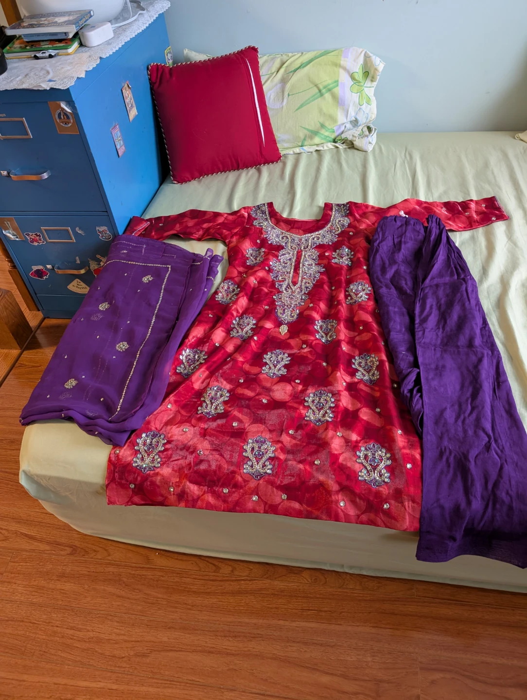Women's Shalwar Kameez Dupatta Set $75 for 3 suits - photo 3