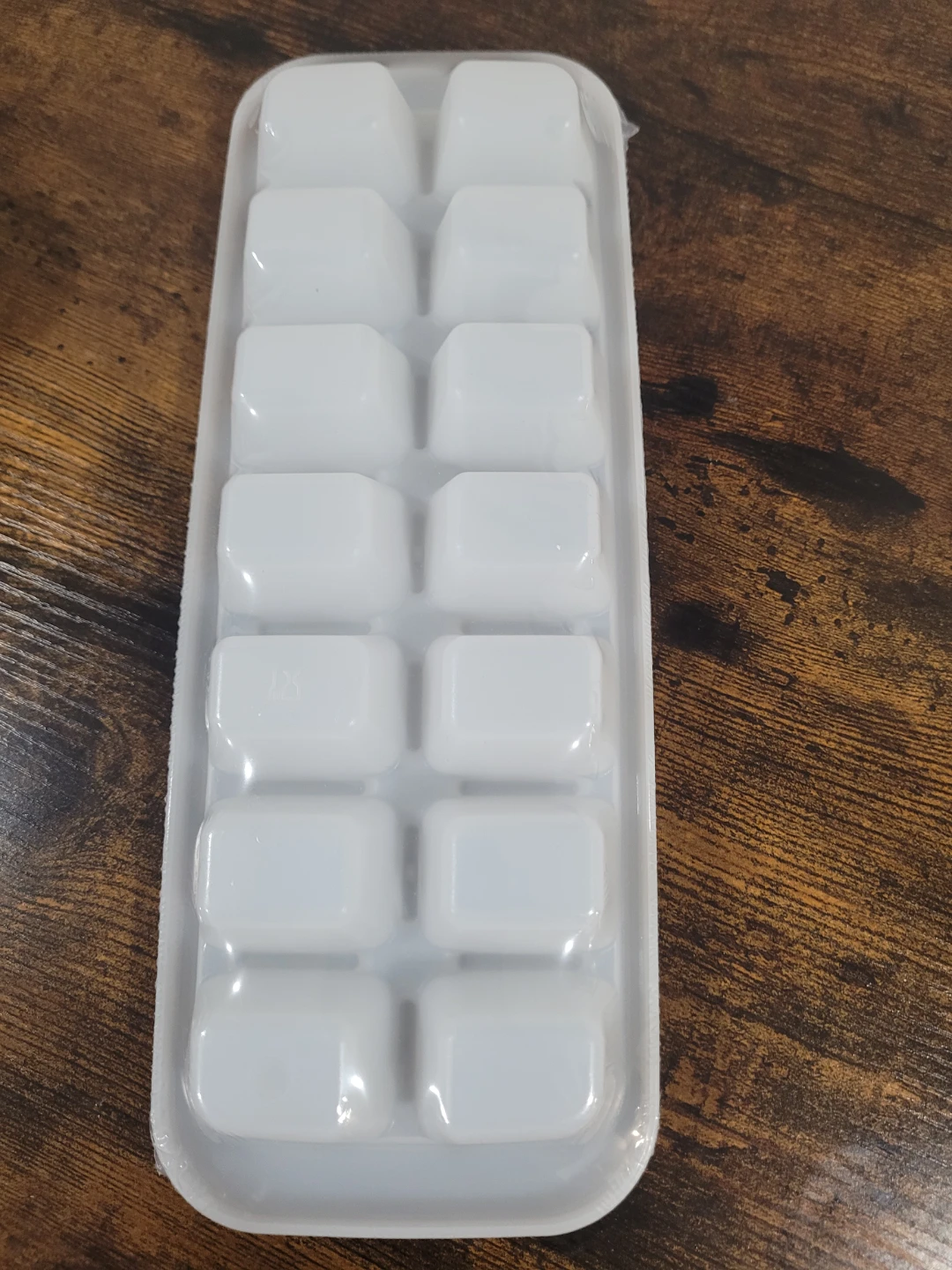 Kitchen Basics Stackable Ice Cube Tray with Lid - photo 3