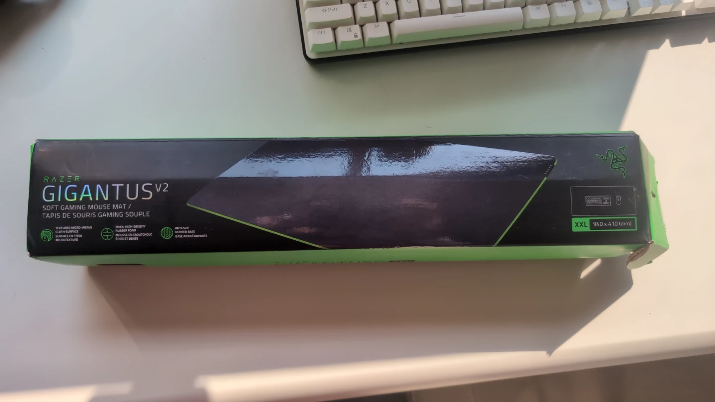 Large mouse pad: Razer Gigantus V2 XXL