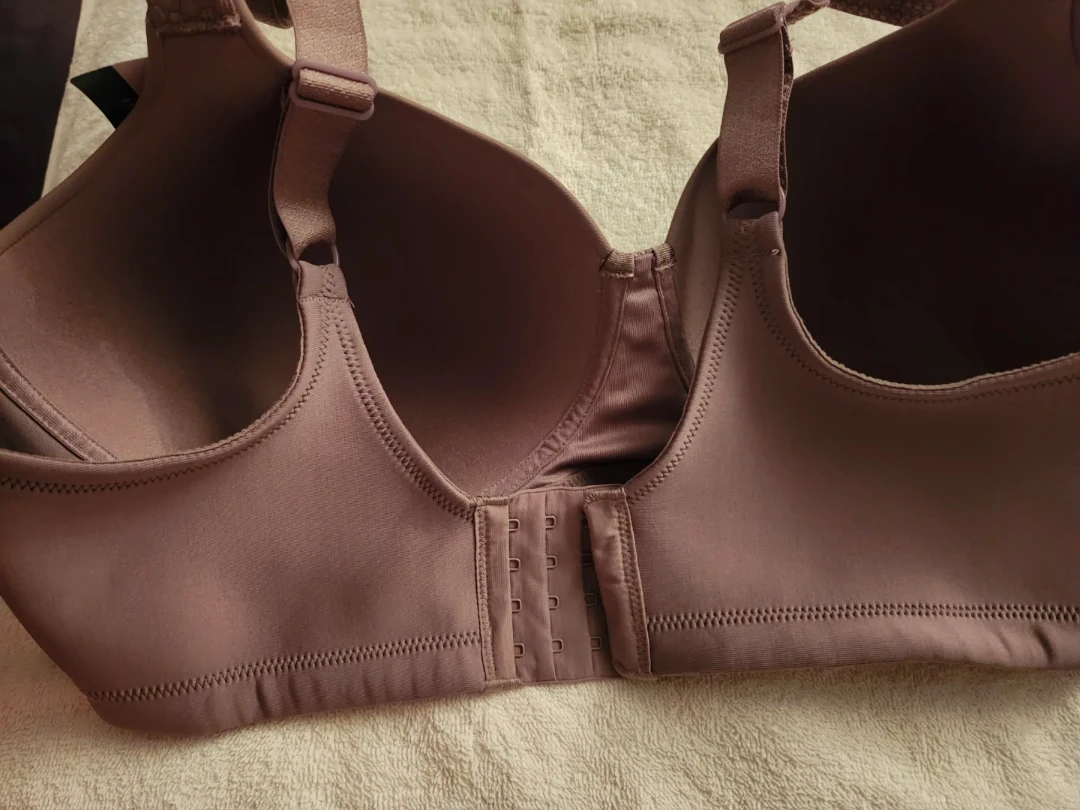 NEW WALNUT TAUPE BEIGE 38DD BRA, RETAIL $50 Vanity Fair - photo 4