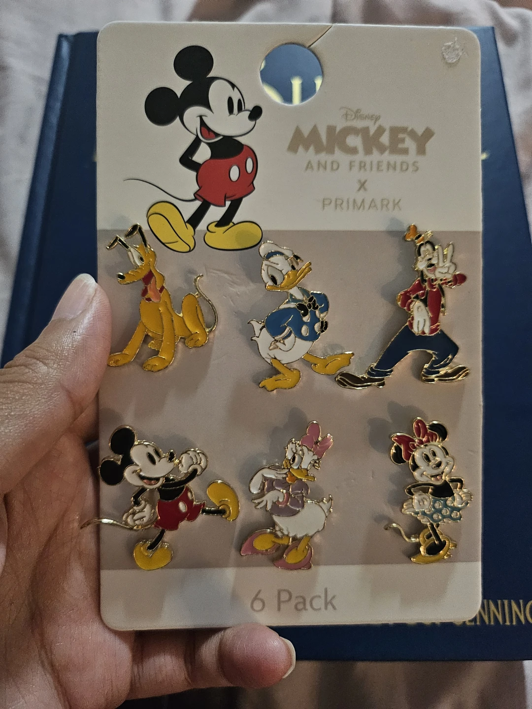 Mickey Pin Set (6-Pack) -Ideal for backpacks, jacket, hats