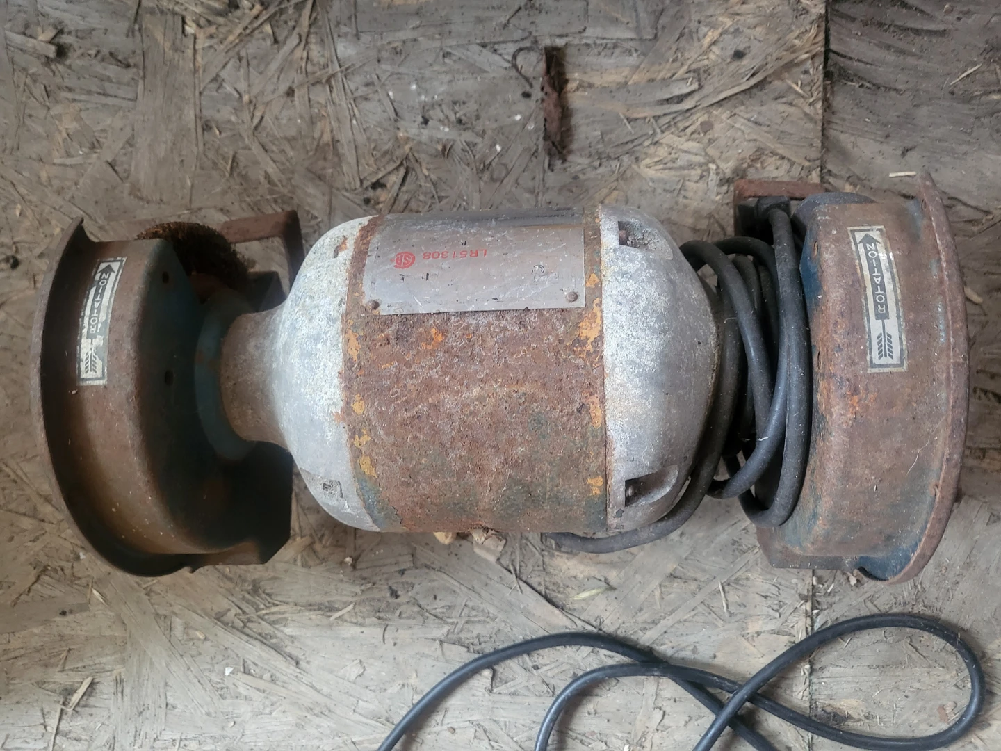 Bench Grinder with Wire Wheel