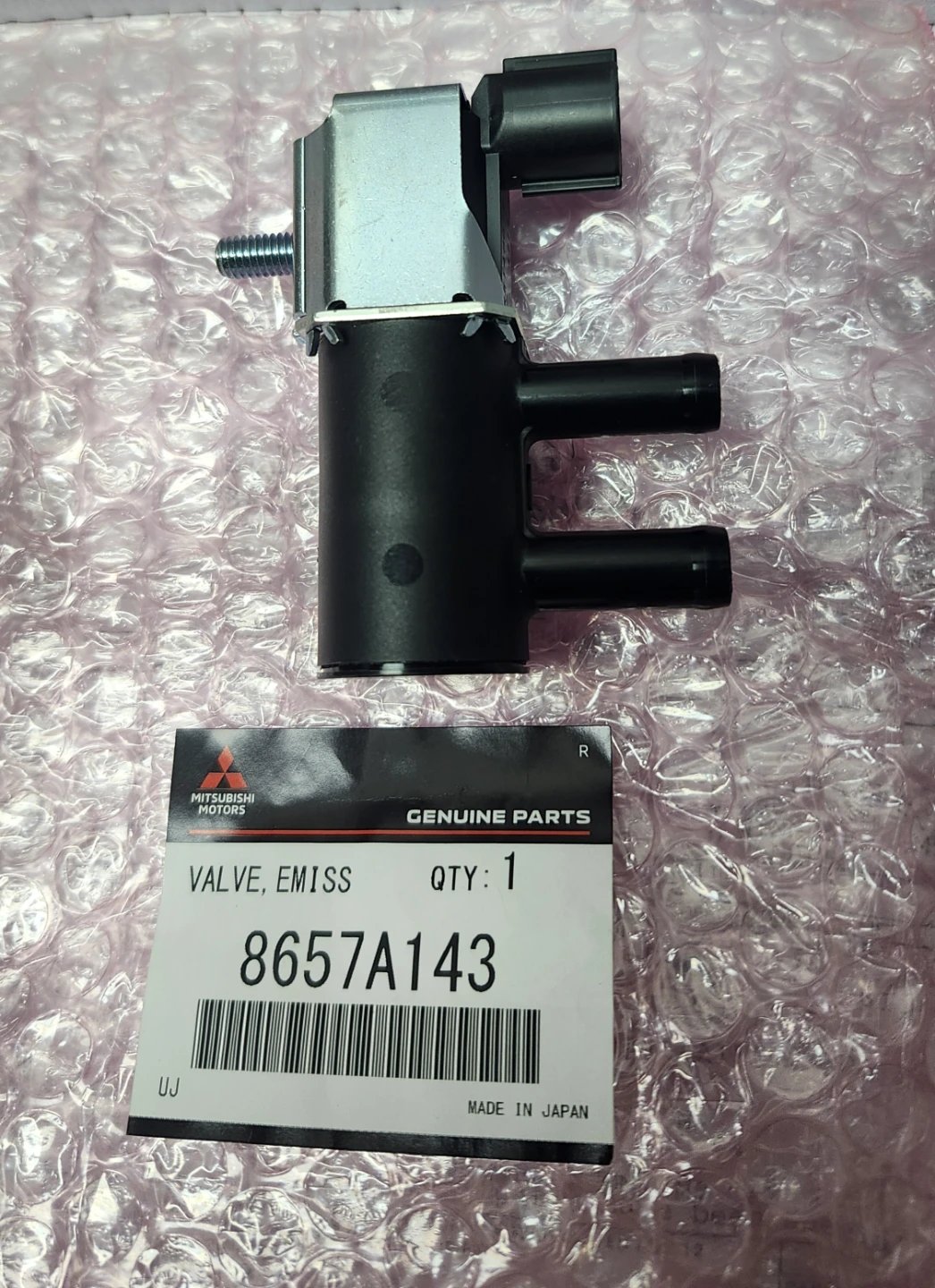 8657A143 genuine OEM Mitsubishi Vacuum Solenoid