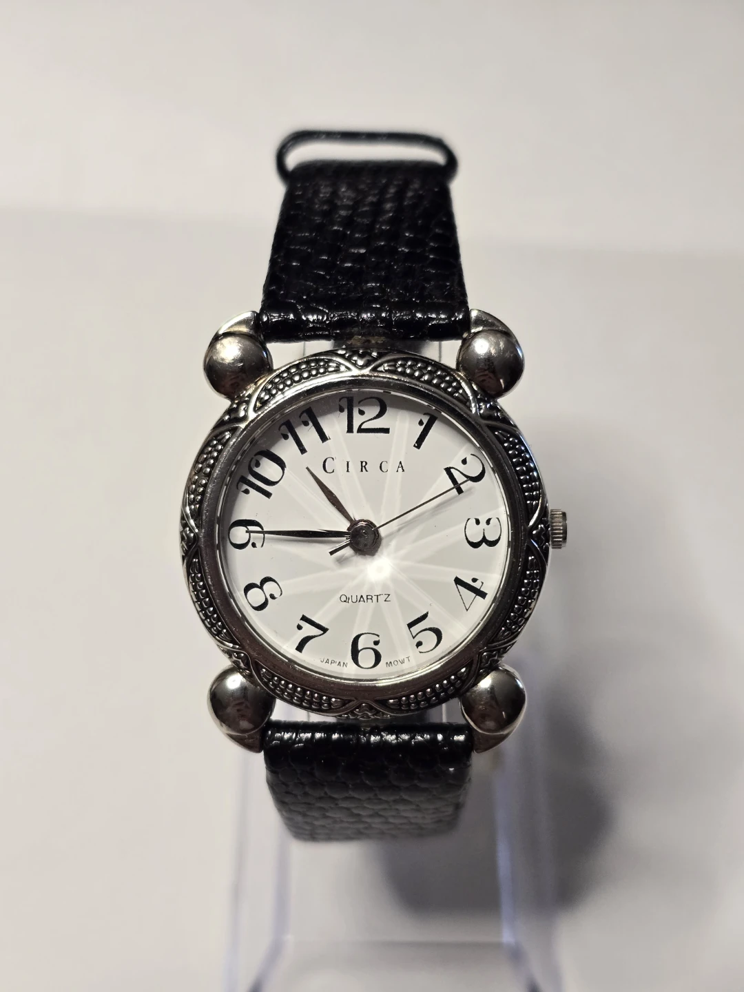 32mm Circa Quartz Watch Faceted Crystal NEW BATTERY