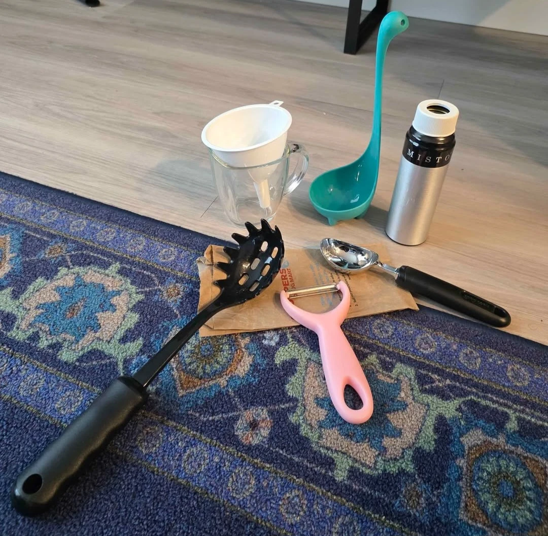 Kitchen Gadgets & Storage Lot - photo 4