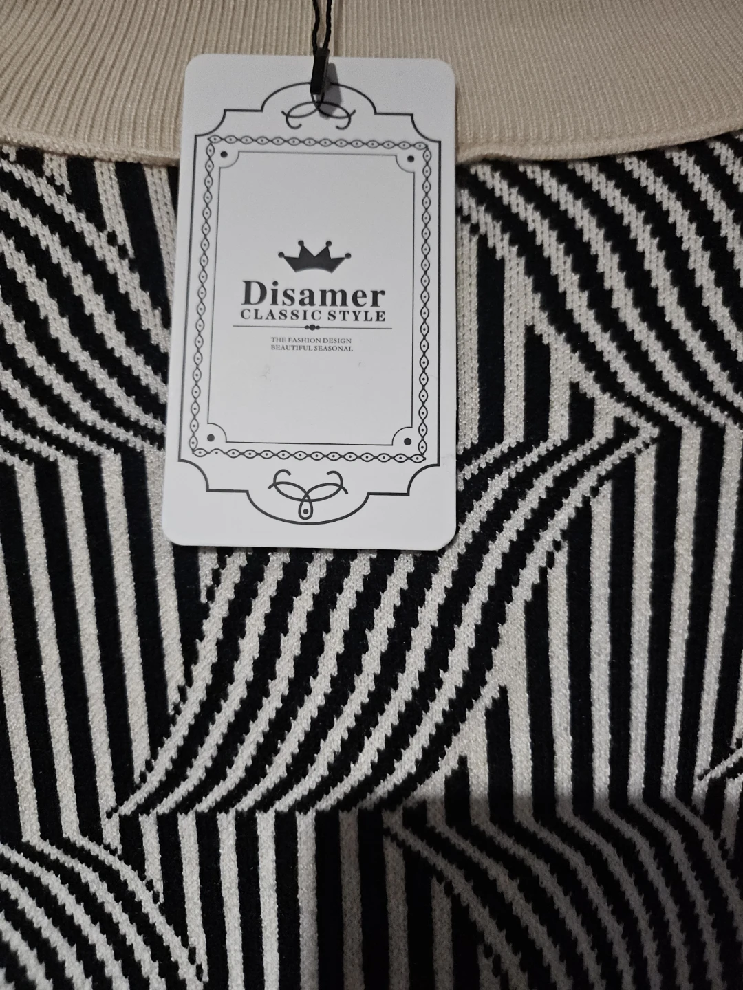 Disamer Classic Style Sweater Black/White Geometric Print - photo 4