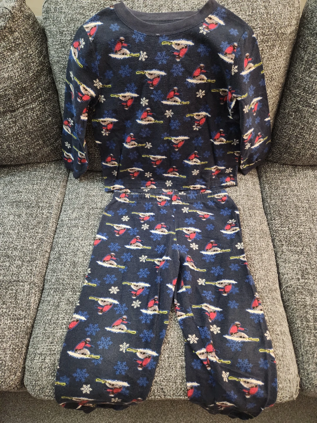 Kids Boys' Winter Themed Pajama 2 piece Set, Size Kids 6X