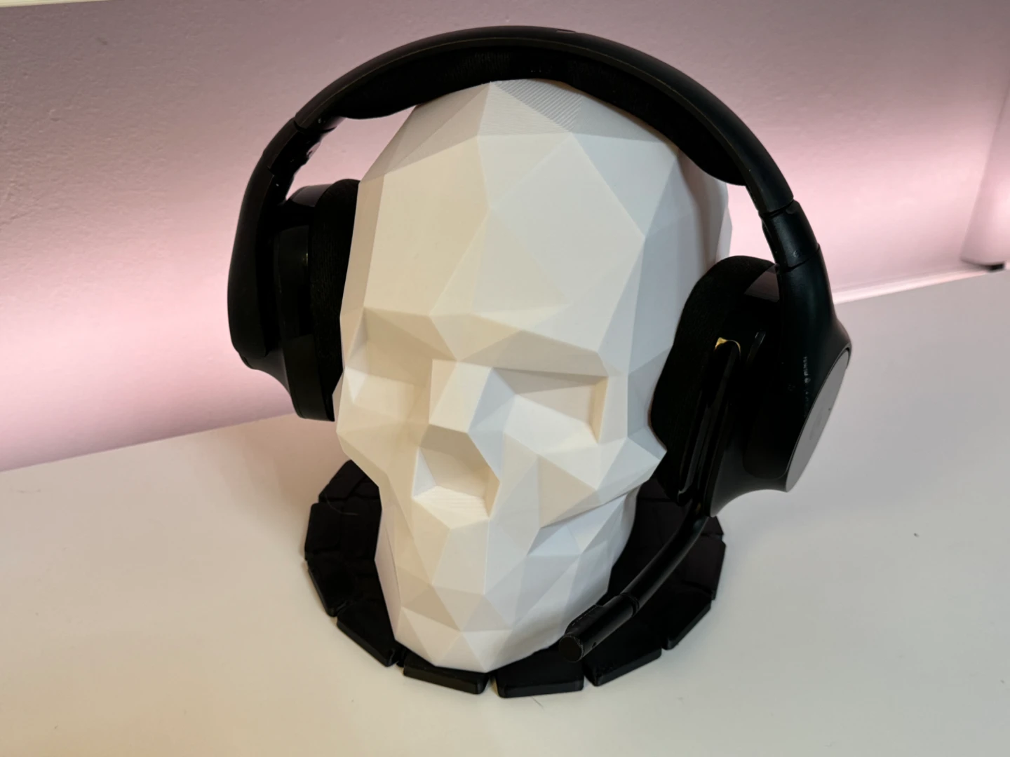 Skull Headphone Stand Holder