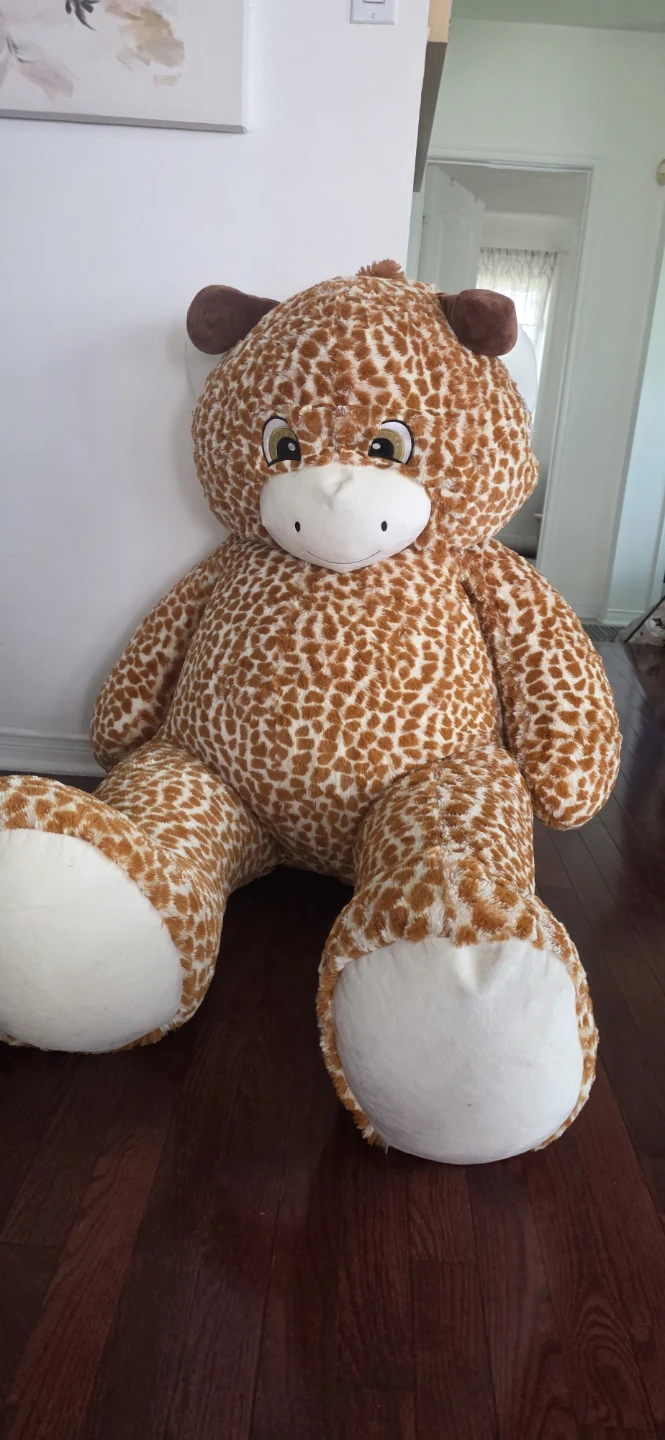 Giant Plush Giraffe Toy