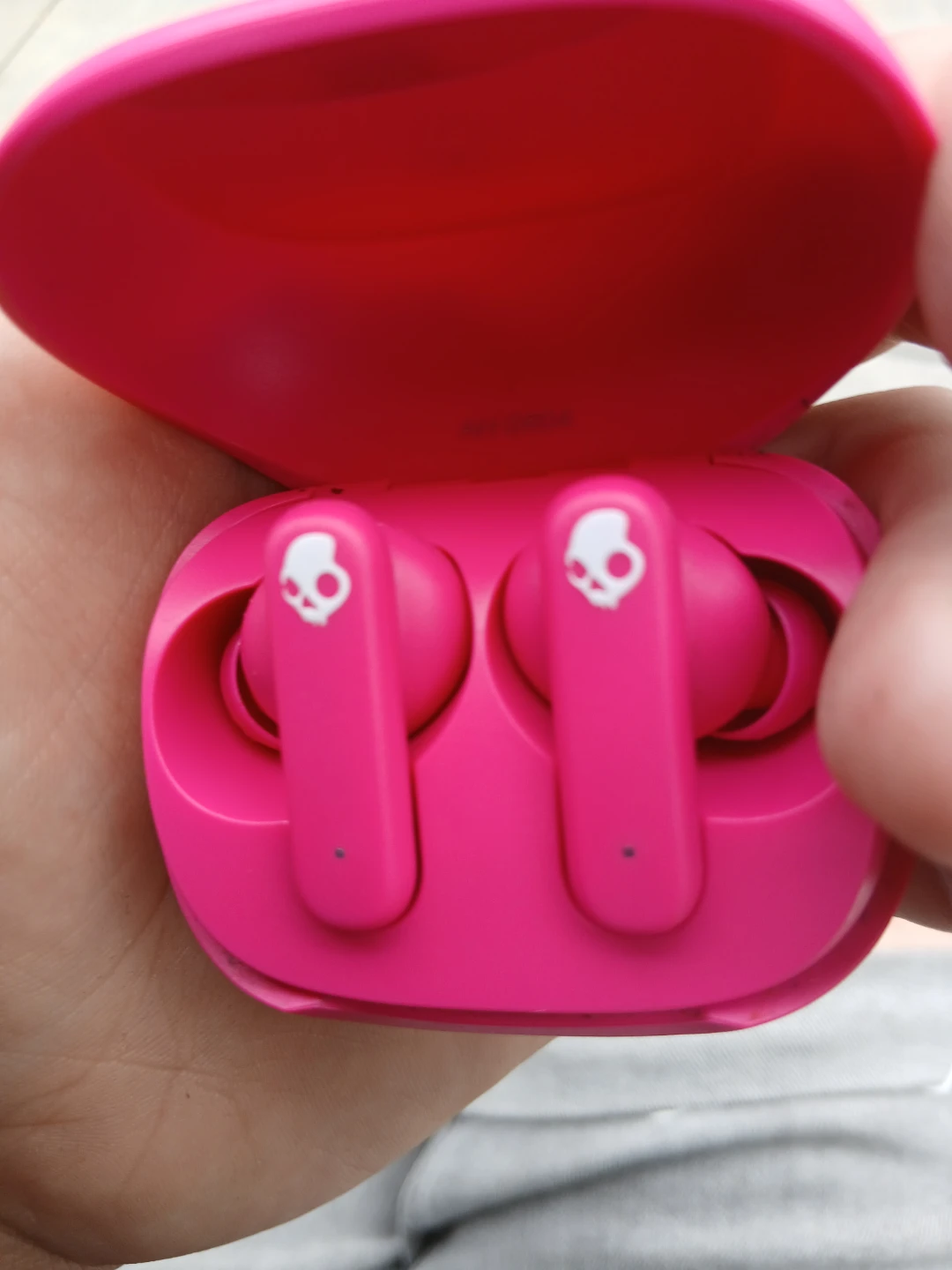 Skullcandy Pink Wireless Earbuds