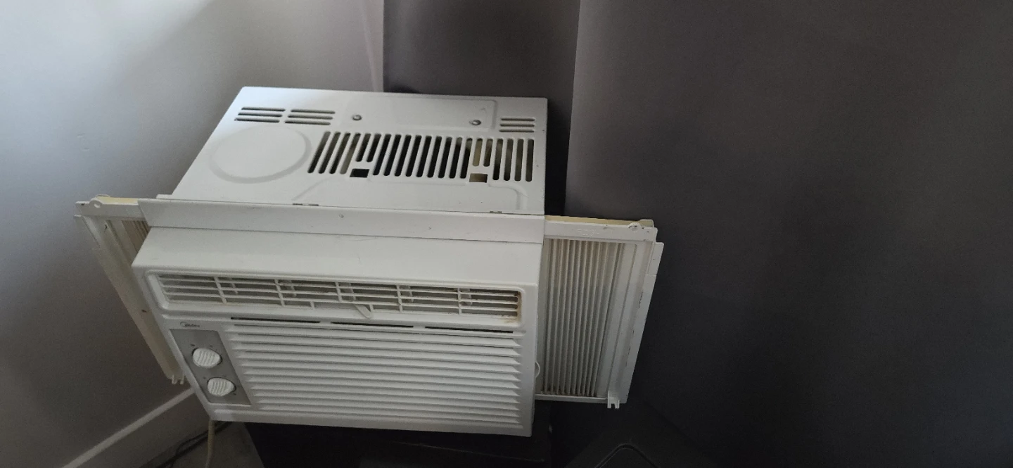 Midea Window Air Conditioner