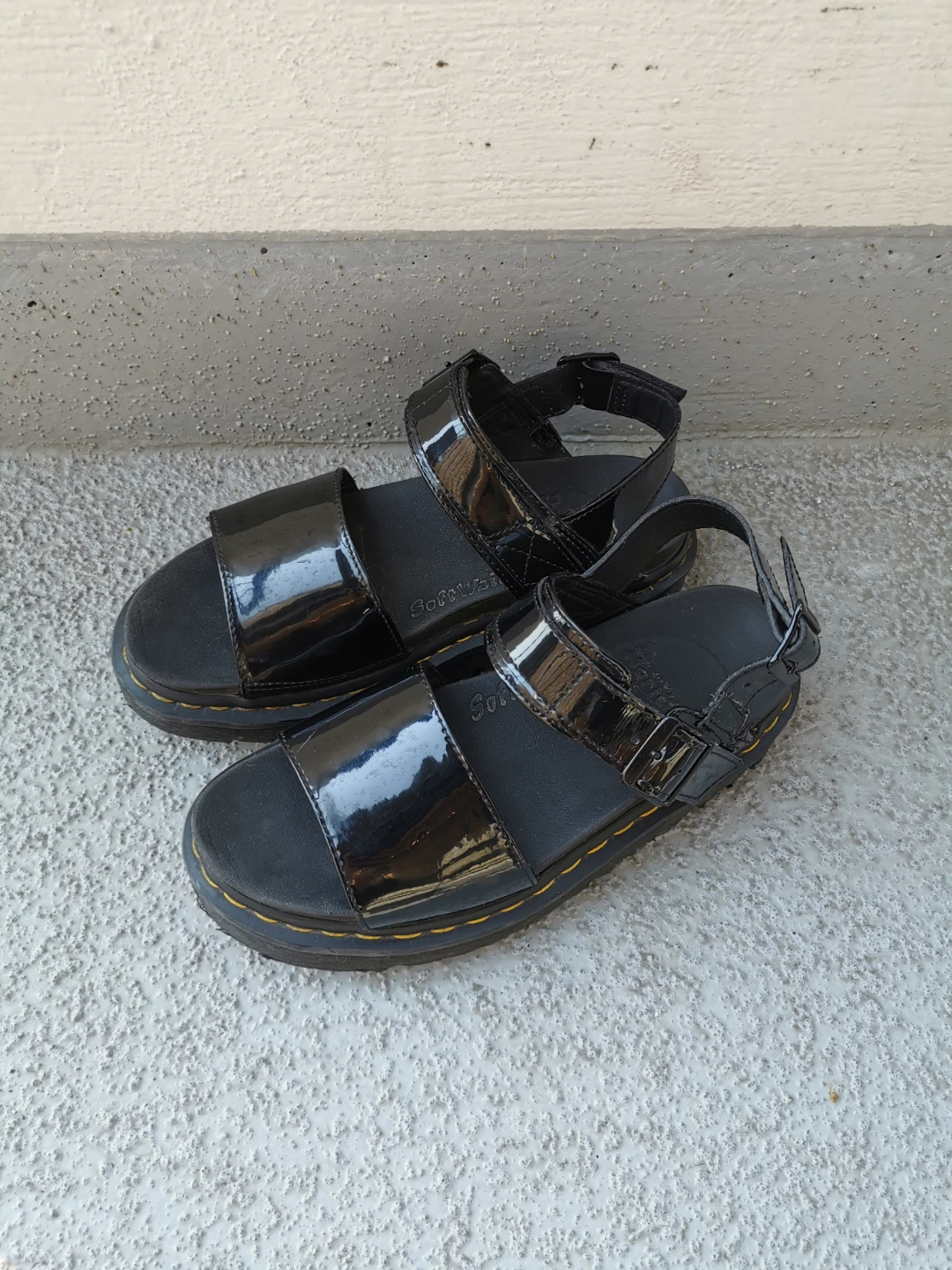 Dr. Martens Voss Leather Platform Sandals - Women's Size 8 - photo 2
