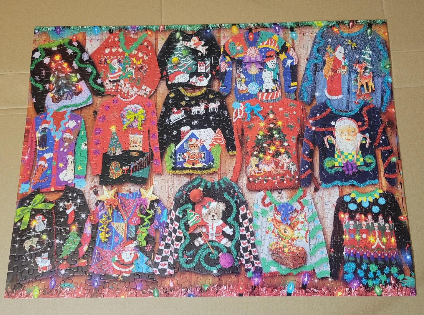 Ceaco Ugly Sweater 550 Piece Jigsaw Puzzle