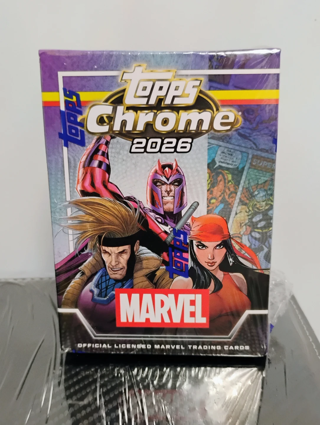 Topps Chrome 2026 Marvel Trading Cards Box - photo 3