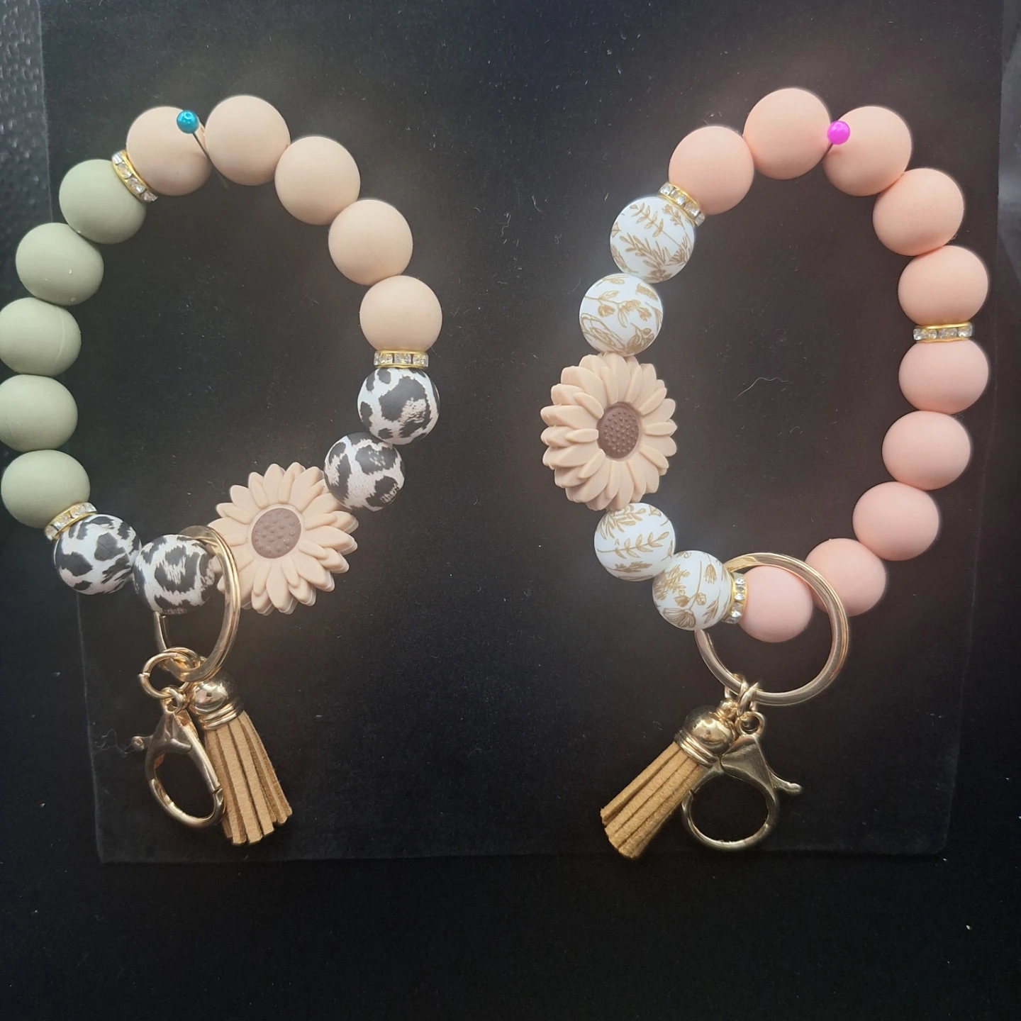 Beaded Keychain Bracelet with Tassel - photo 2