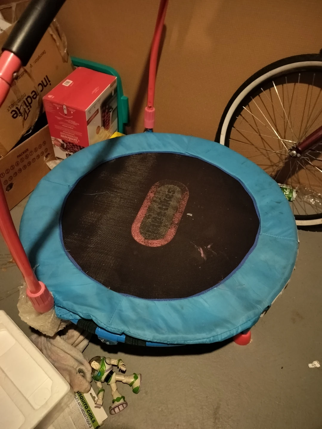 Trampoline