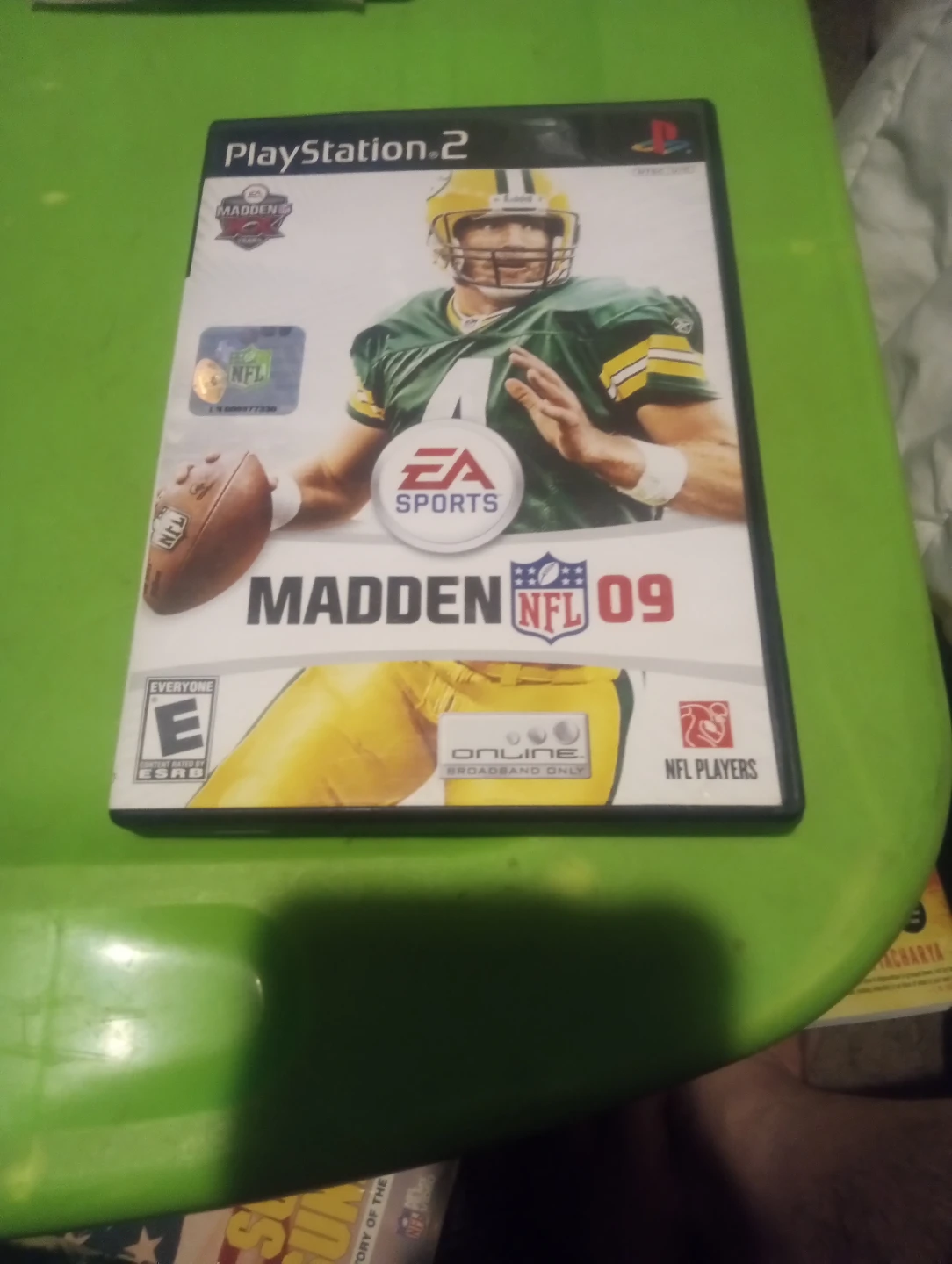 Madden NFL 09 PlayStation 2 Video Game